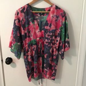 Alice + Olivia silk blouse
